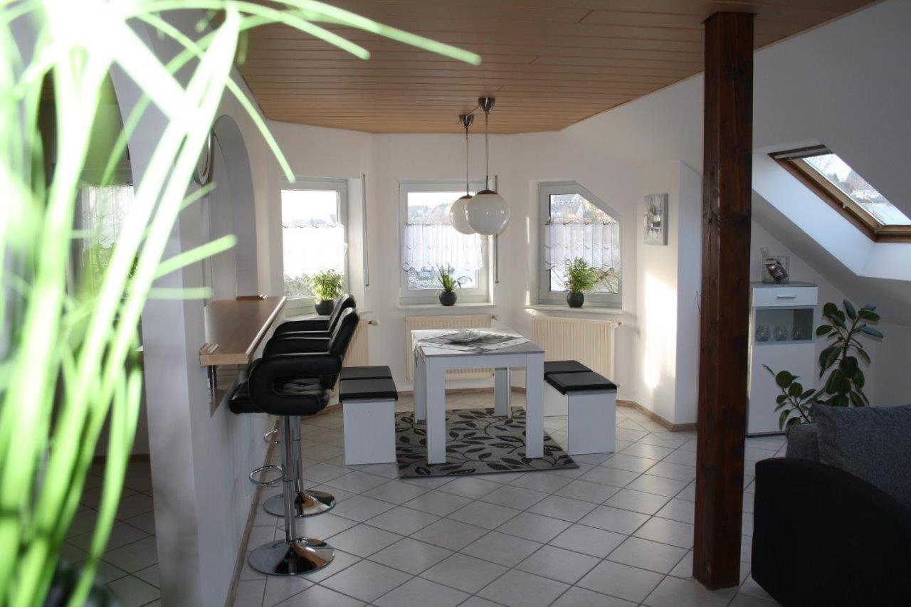 Ferienwohnung Kempf Mandelbachtal Ommersheim ภายนอก รูปภาพ