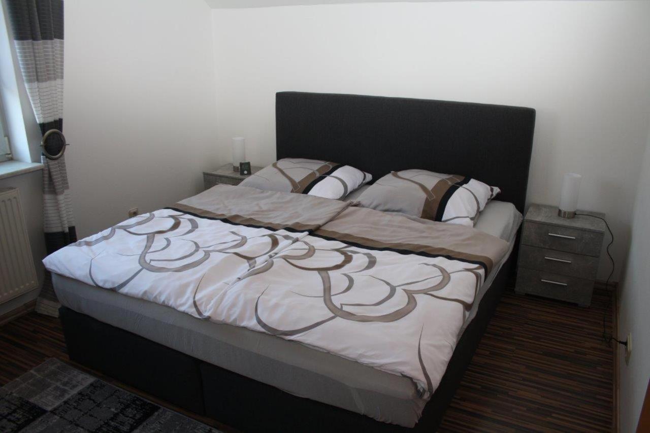 Ferienwohnung Kempf Mandelbachtal Ommersheim ภายนอก รูปภาพ